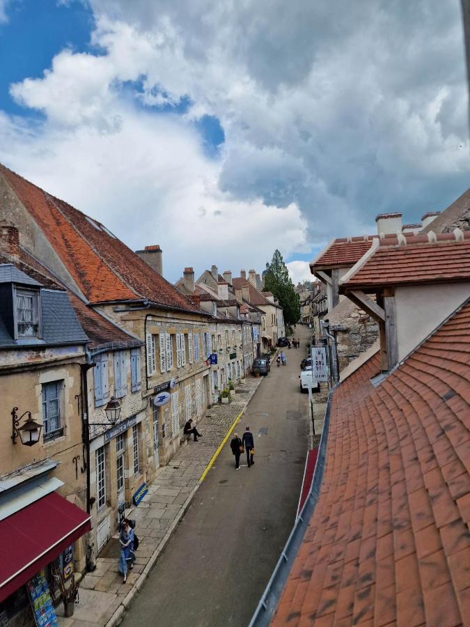 Appartement Au Coeur De Vezelay - Galerie 10 Eksteriør billede