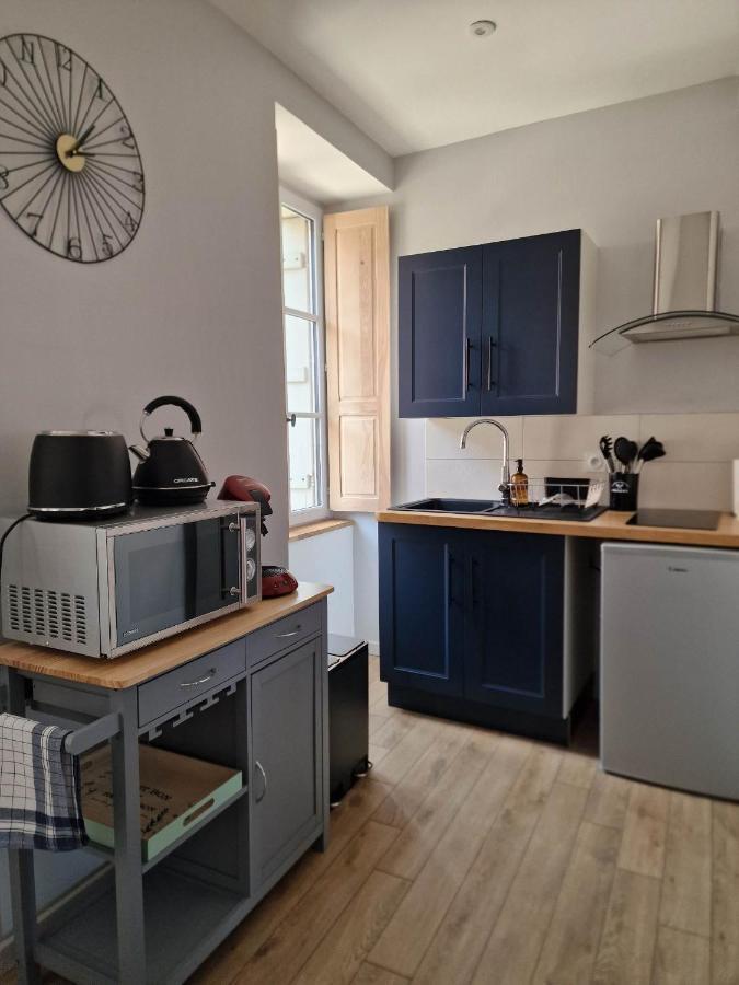 Appartement Au Coeur De Vezelay - Galerie 10 Eksteriør billede